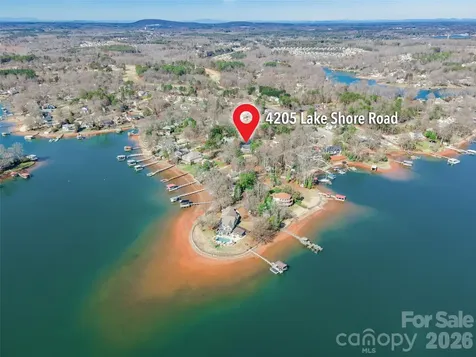4205 Lake Shore Road S Denver NC 28037