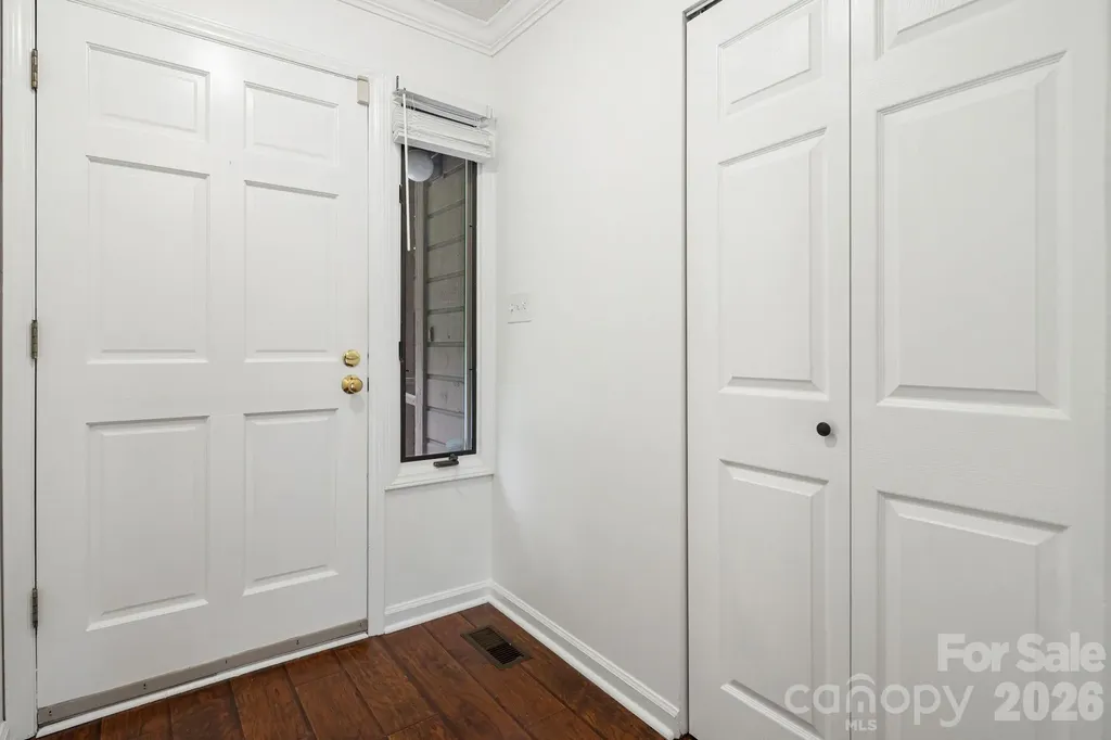 305 Piney Mountain Drive Asheville NC 28805