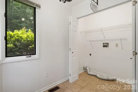 305 Piney Mountain Drive Asheville NC 28805