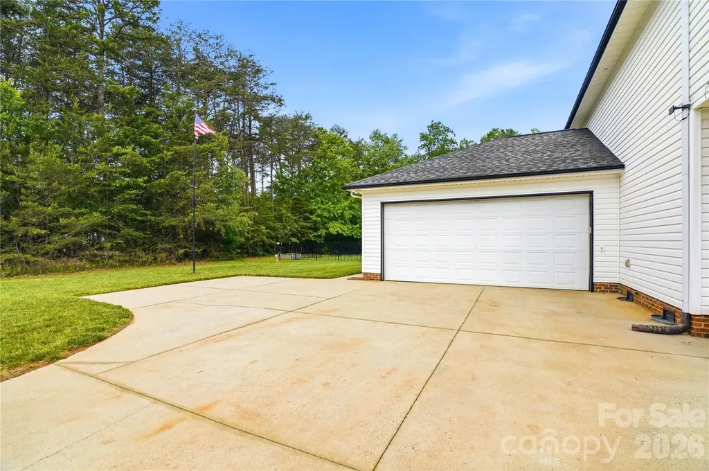4945 Grassy Creek Road Denver NC 28037