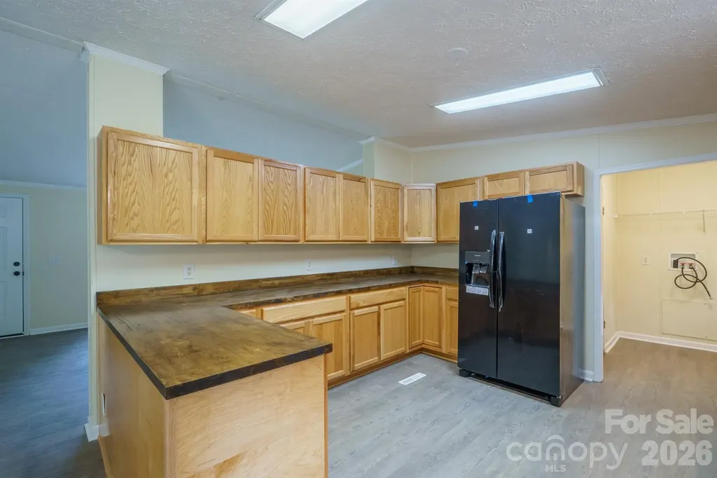 2780 Orangewood Lane Newton NC 28658