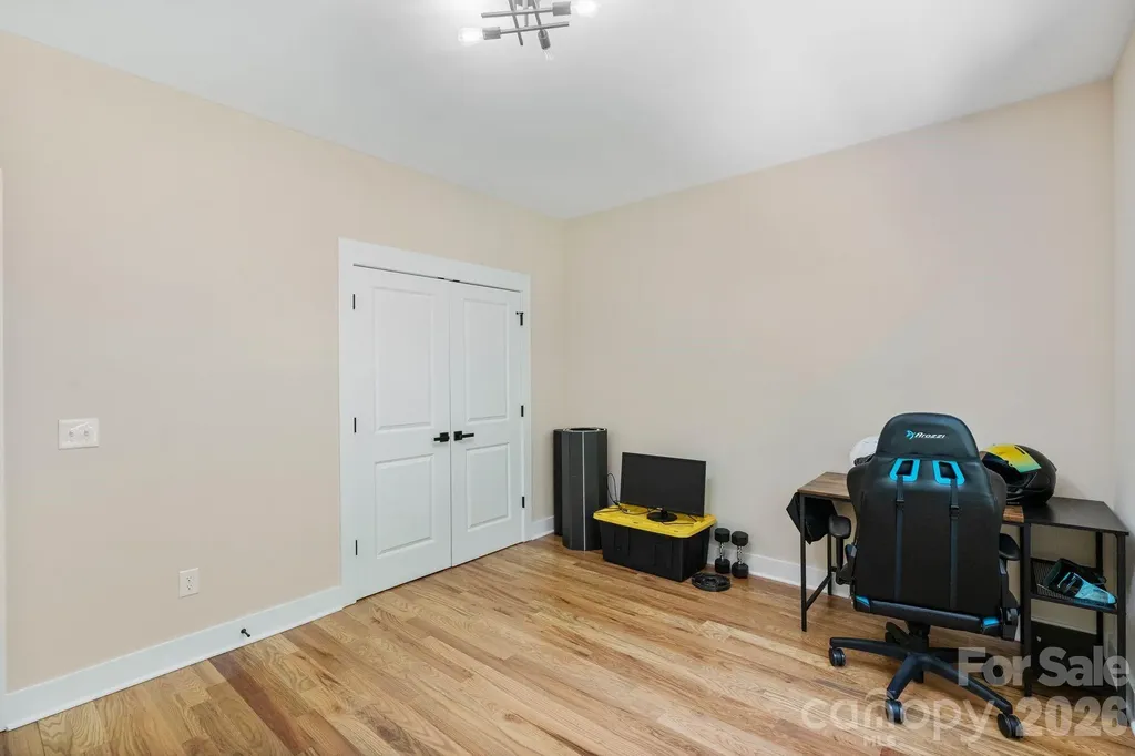 8925 Harrisburg Road Charlotte NC 28215