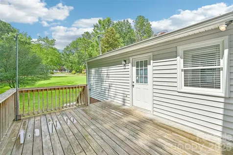 561 Briarwood Lane Lancaster SC 29720