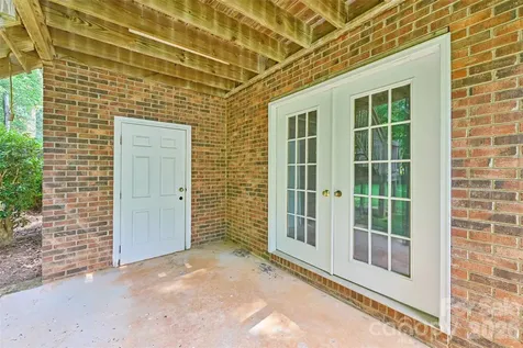 561 Briarwood Lane Lancaster SC 29720