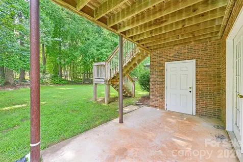 561 Briarwood Lane Lancaster SC 29720