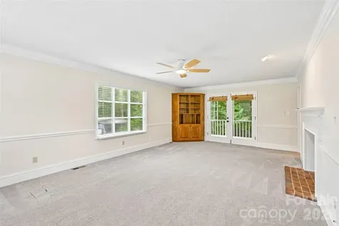 561 Briarwood Lane Lancaster SC 29720