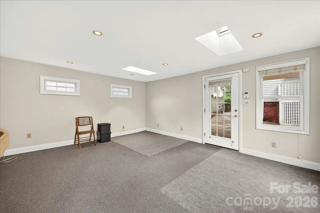 2208 E Fifth Street Charlotte NC 28204