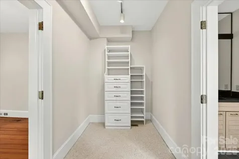 2208 E Fifth Street Charlotte NC 28204