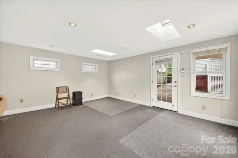 2208 E Fifth Street Charlotte NC 28204