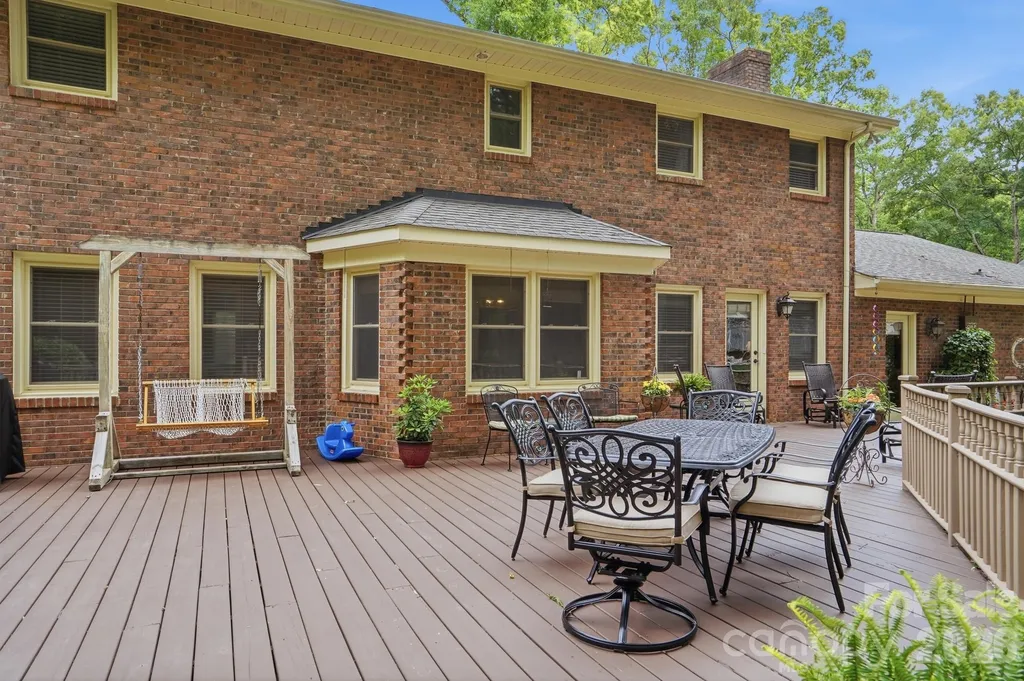 405 Hillcrest Drive Harrisburg NC 28075