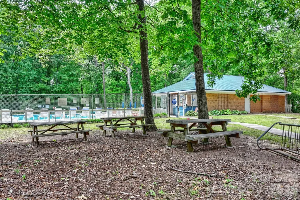 7008 Brookgreen Terrace Matthews NC 28104