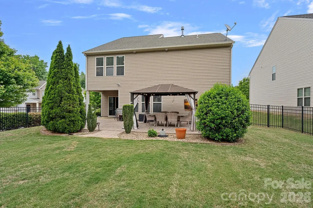 404 Senate Court Way Huntersville NC 28078