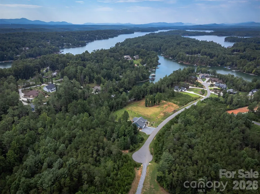 3100 E Moonlight Place Morganton NC 28655