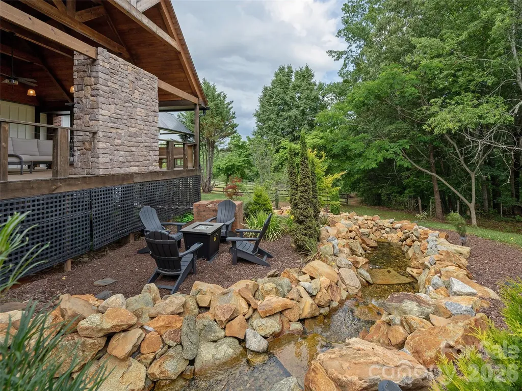 4647 Big Level Road Mill Spring NC 28756
