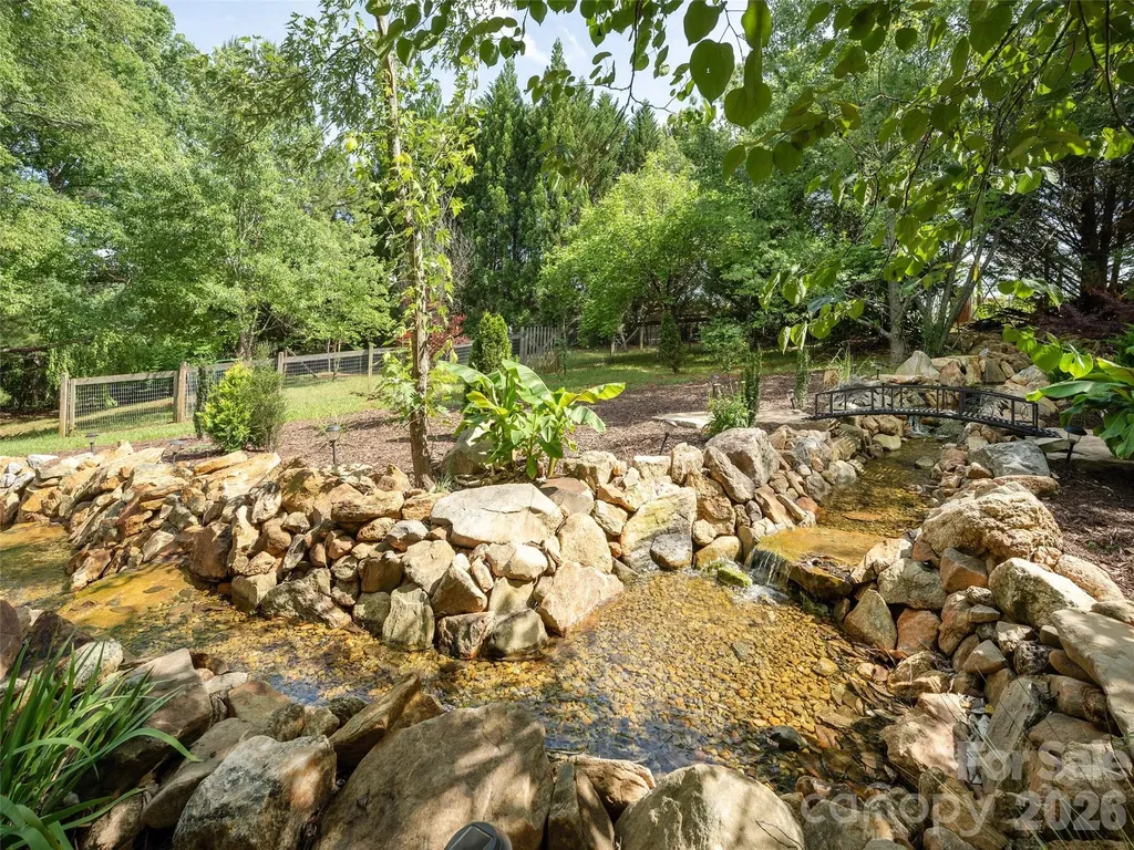 4647 Big Level Road Mill Spring NC 28756