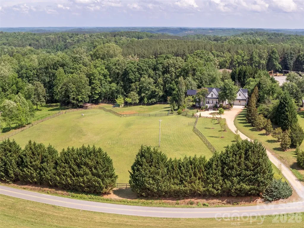 4647 Big Level Road Mill Spring NC 28756