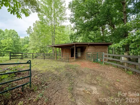4647 Big Level Road Mill Spring NC 28756