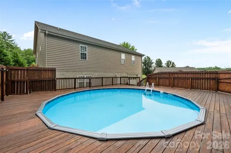3933 Rocky Brook Place Lenoir NC 28645