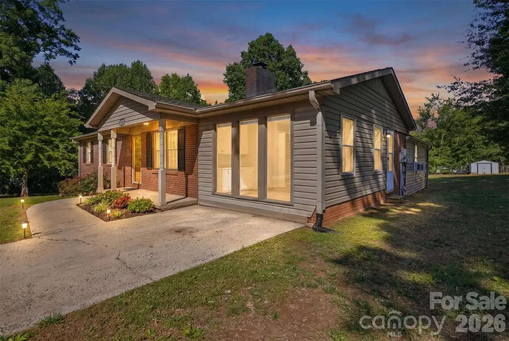1903 Robyn Avenue Shelby NC 28152