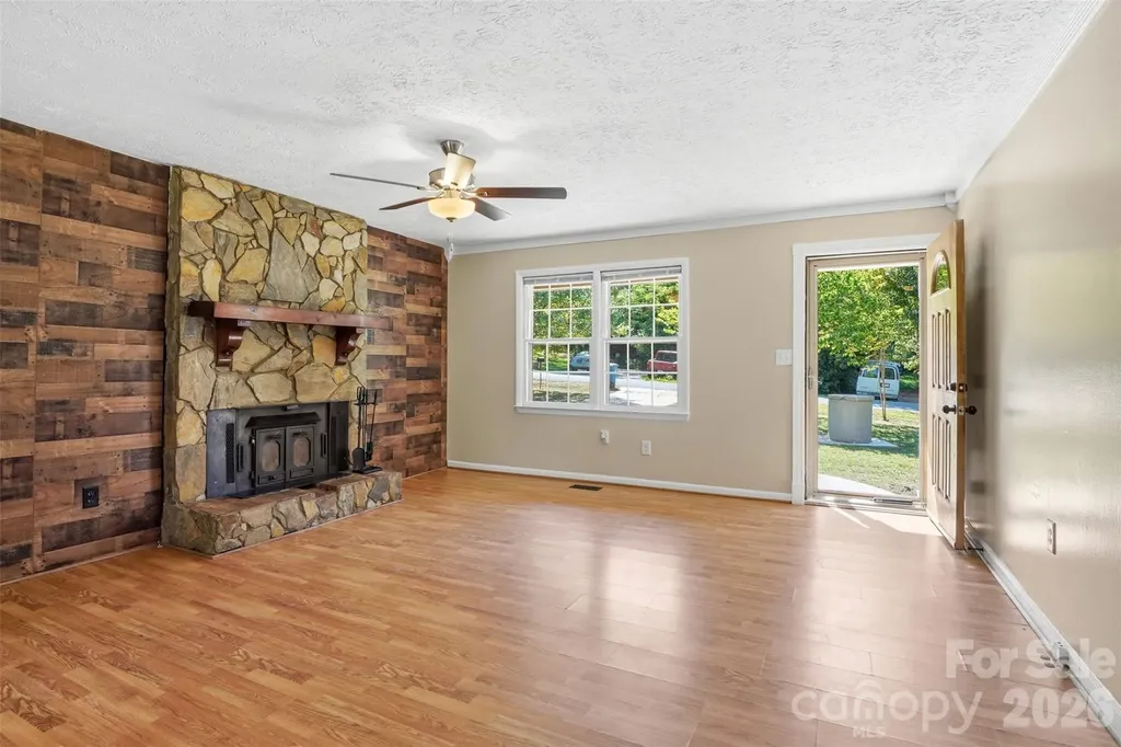 1903 Robyn Avenue Shelby NC 28152