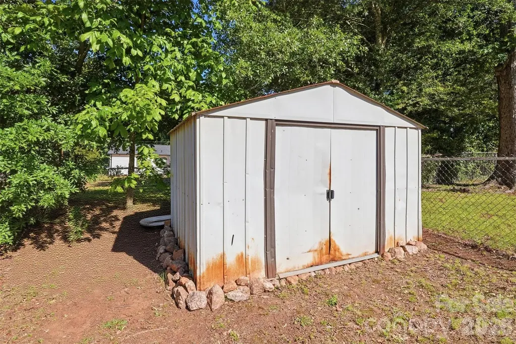 1903 Robyn Avenue Shelby NC 28152