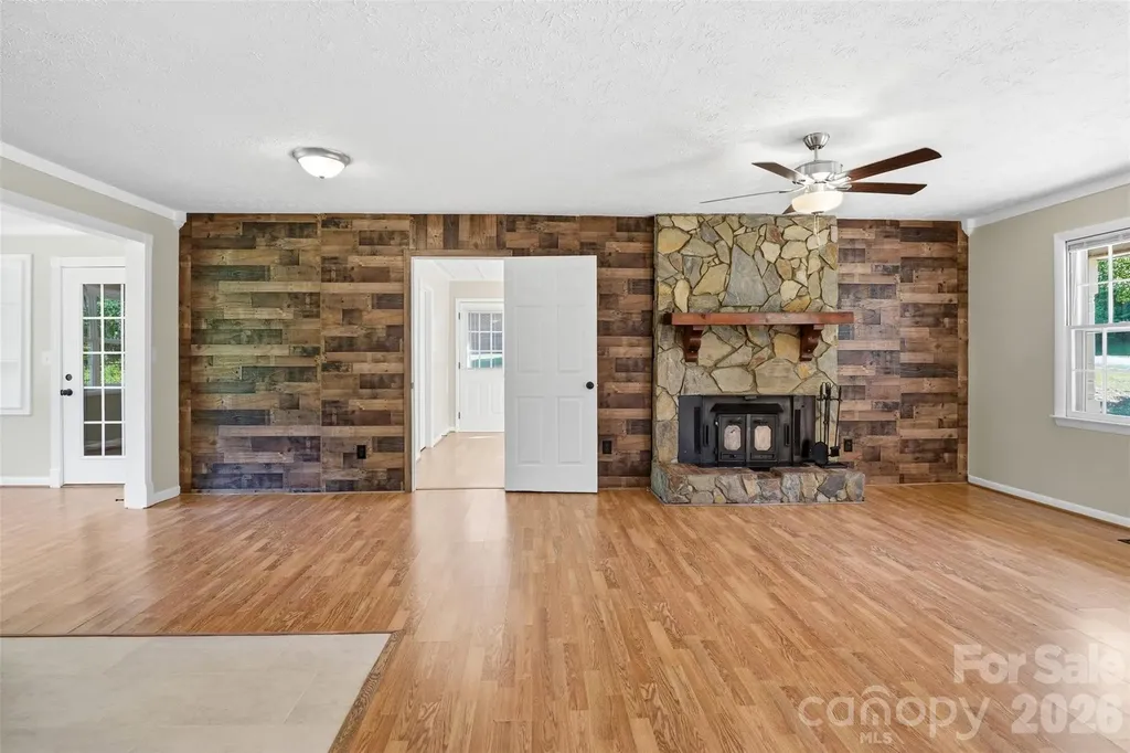 1903 Robyn Avenue Shelby NC 28152