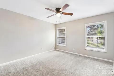 10149 Barrands Lane Charlotte NC 28278