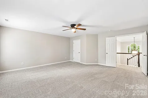10149 Barrands Lane Charlotte NC 28278