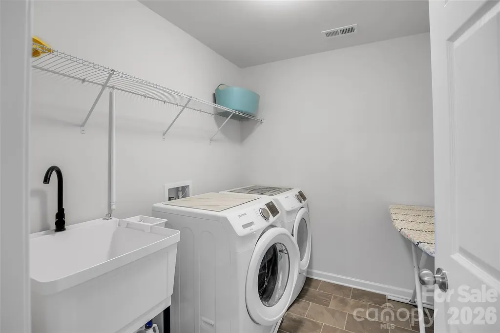 16022 Moxie Glen Court Charlotte NC 28278