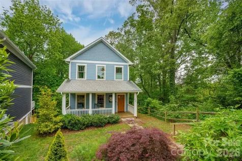 221 Courtland Place Asheville NC 28801
