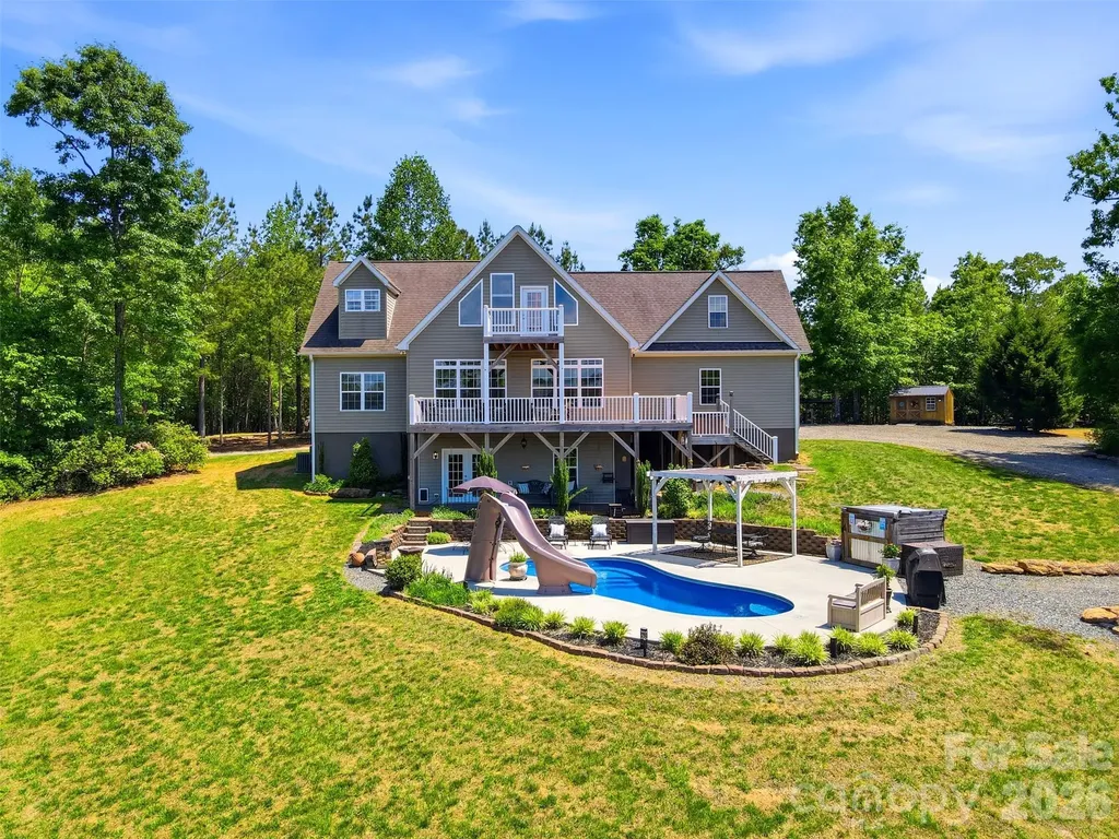 631 Sedona Drive Nebo NC 28761