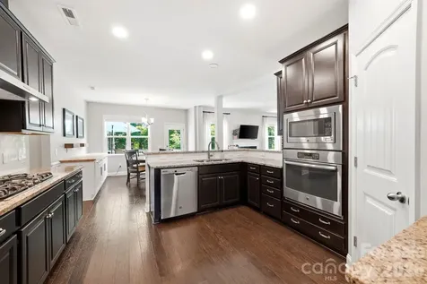 21904 Torrence Chapel Road Cornelius NC 28031