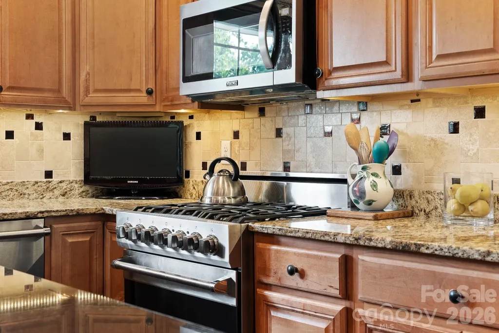 22 Asher Lane Arden NC 28704