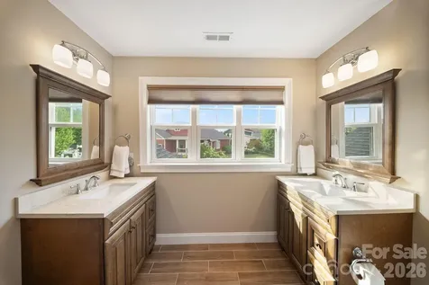 22 Asher Lane Arden NC 28704