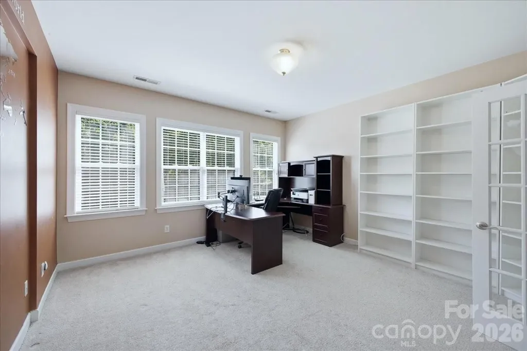 1825 Laveta Road Charlotte NC 28269