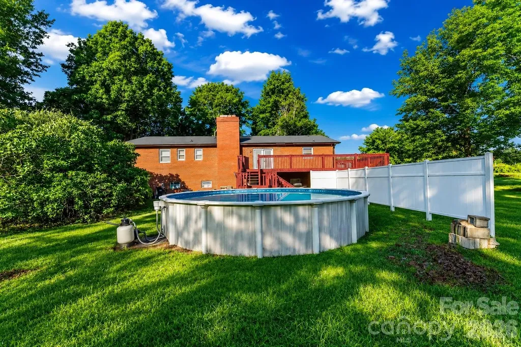 1631 Lynn Mountain Road Vale NC 28168