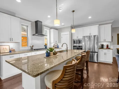 564 Sweet Birch Park Lane Black Mountain NC 28711