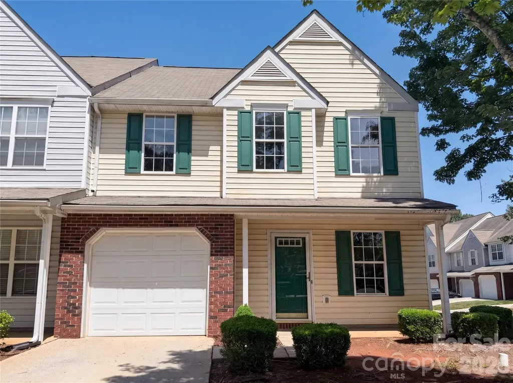 9606 Jack Russell Court Charlotte NC 28269