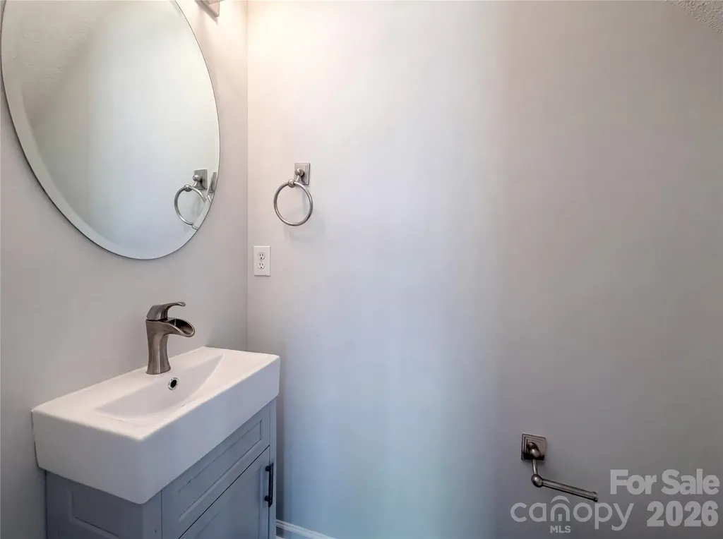 9606 Jack Russell Court Charlotte NC 28269