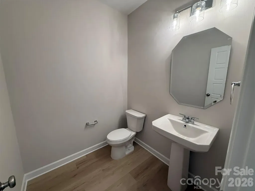 4237 Dahlia Drive Harrisburg NC 28075