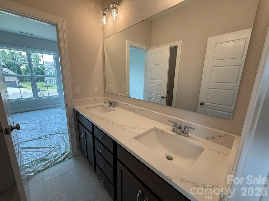 4237 Dahlia Drive Harrisburg NC 28075