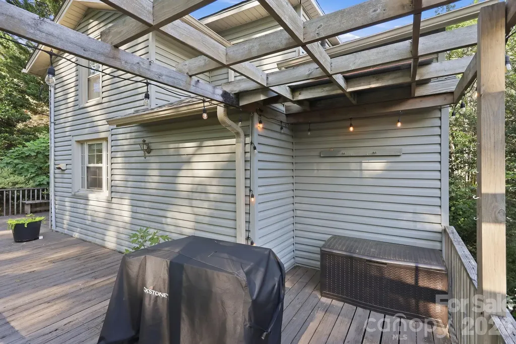 150 Pacolet Street Tryon NC 28782