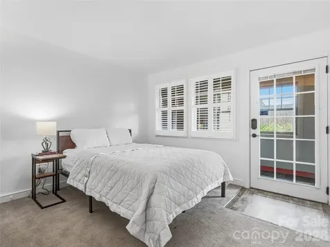 37 Hiawassee Street Asheville NC 28801