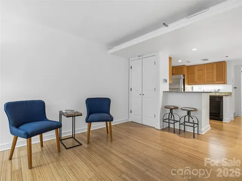 37 Hiawassee Street Asheville NC 28801