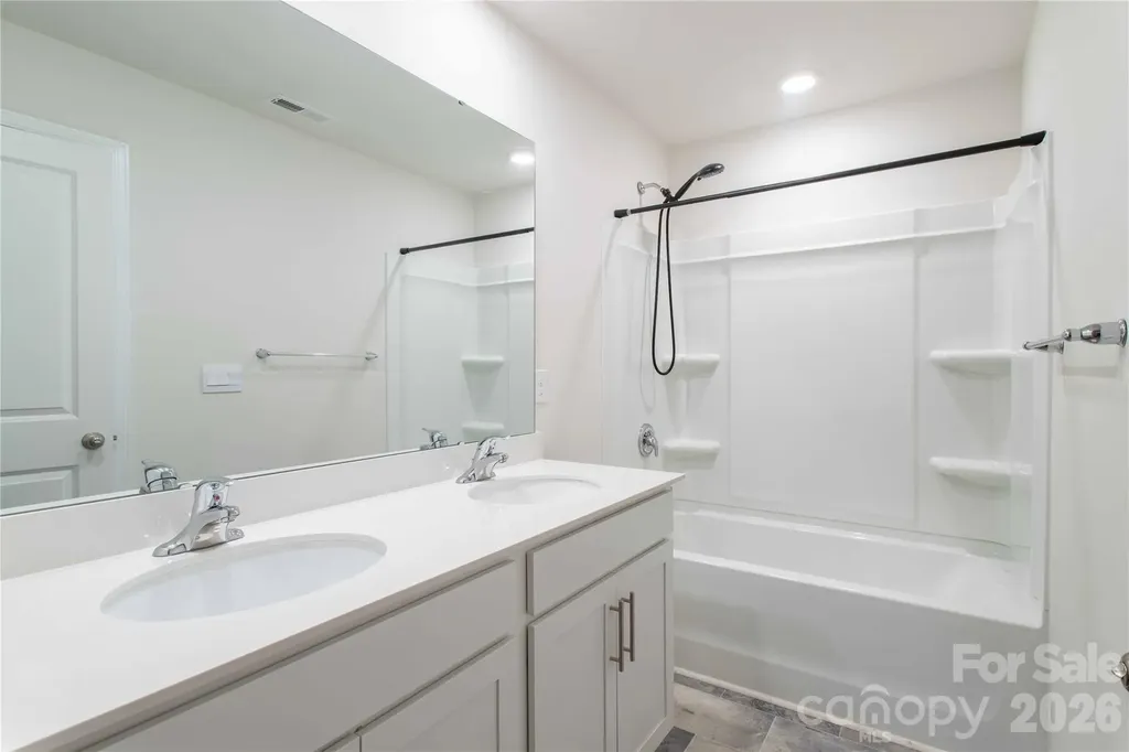 917 Newport Court Asheville NC 28806
