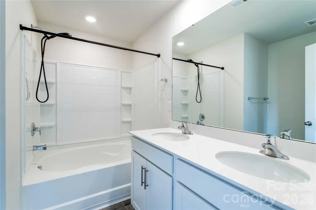 917 Newport Court Asheville NC 28806