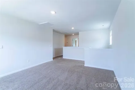 917 Newport Court Asheville NC 28806