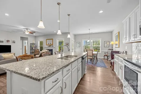 4697 Rinaldo Road York SC 29745