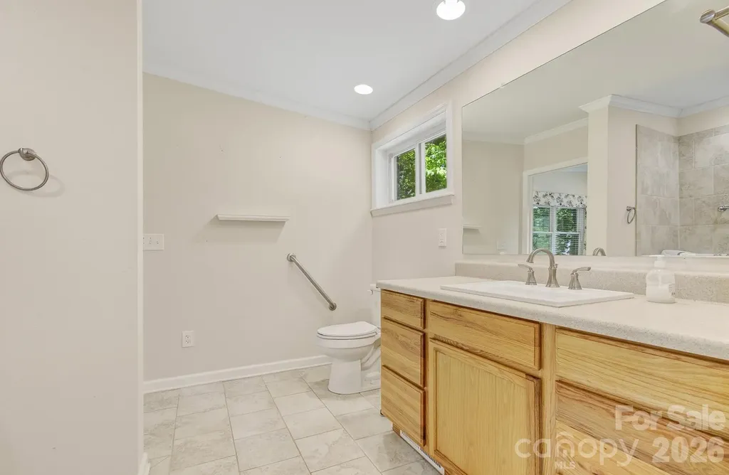 20 Reed Road Asheville NC 28805