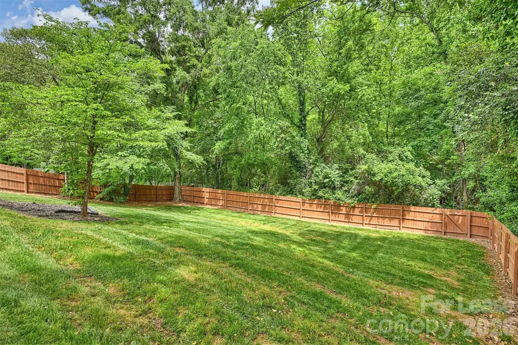 2027 Wensley Drive Charlotte NC 28210
